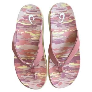 Olukai Nu’A PI’O Pink Camo Sandals Size 5